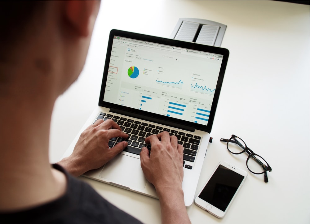 how often you should check your credit scores
